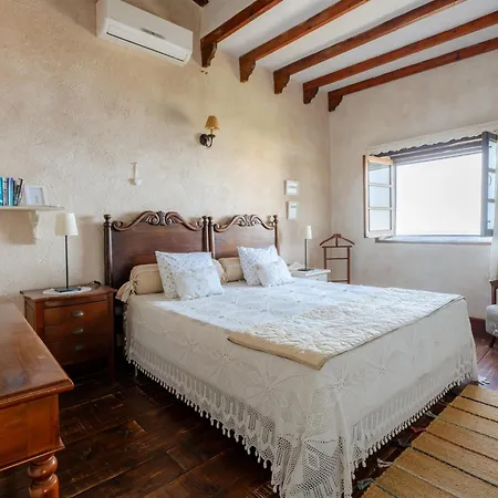 Tajona & Granero Εξοχικό σπίτι