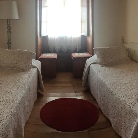 Εξοχικό σπίτι Tajona & Granero *