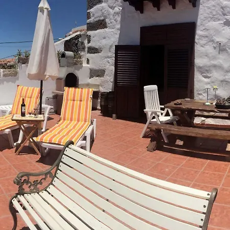 Εξοχικό σπίτι Tajona & Granero *