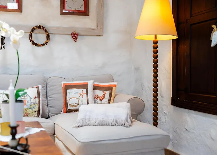 Country house Tajona & Granero